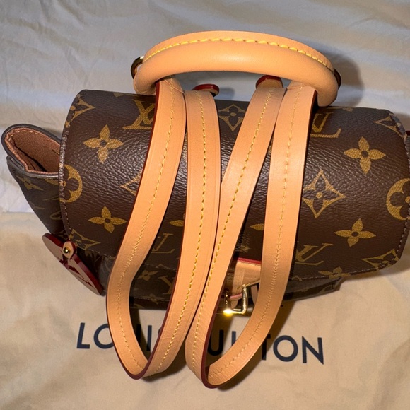 🤎SOLD🤎Louis Vuitton Montsouris PM - Picture 2 of 13